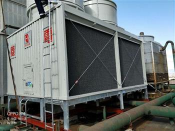 在低溫環(huán)境中的菱電冷卻塔